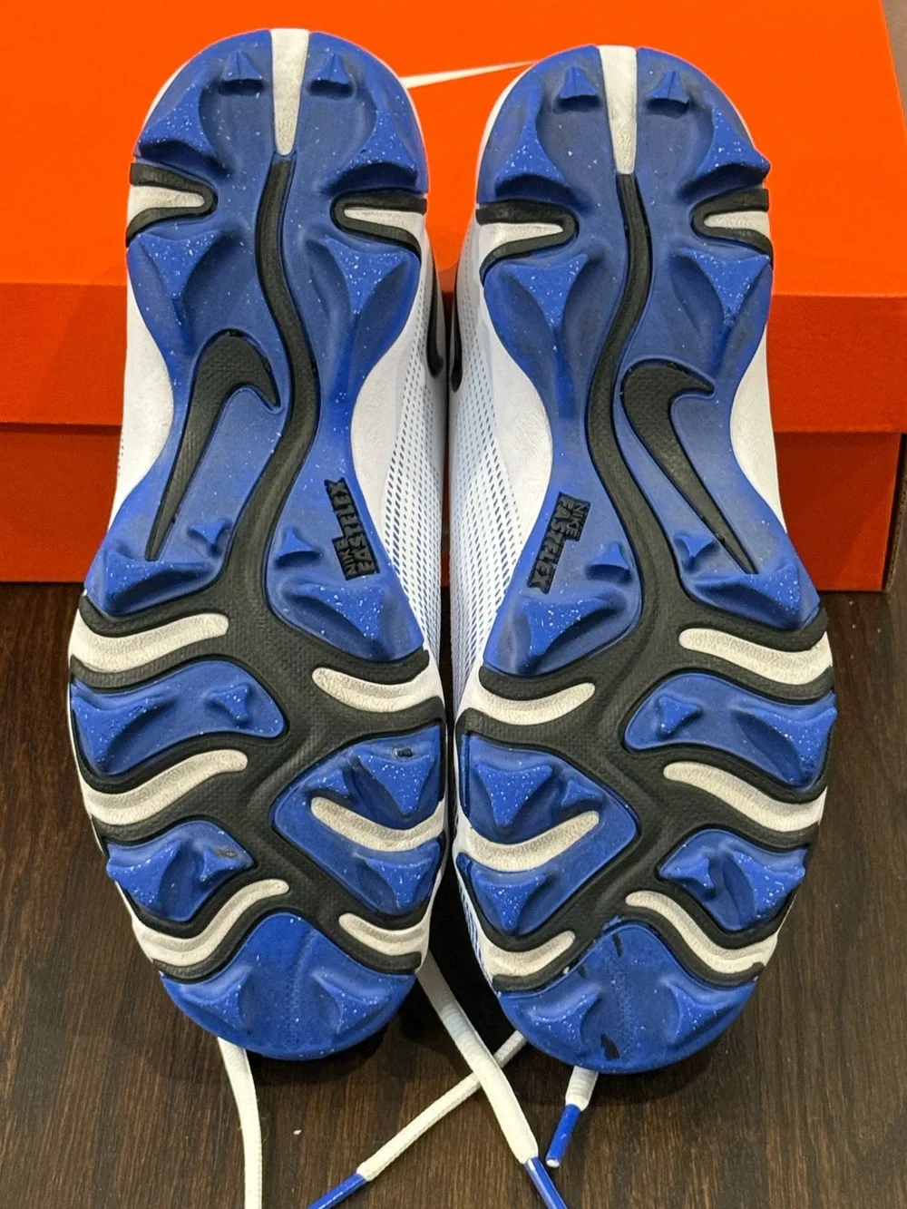 Nike Vapor Shark 3 - Big Kids' Football Cleats